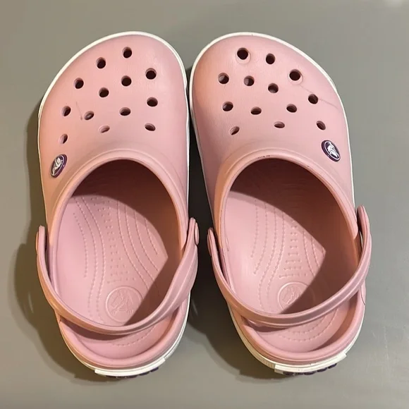 Girls Crocs Pink Size 3 - Picture 2 of 7
